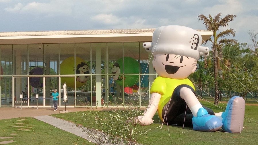 Cópia de Menino Maluquinho BSB_gramado.jpeg